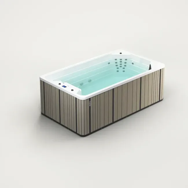 Swimspa compact pool